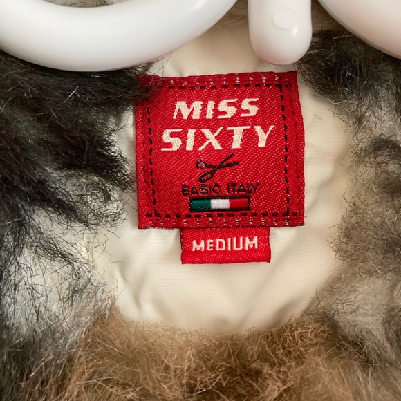 MISS SIXTY White Puffer Ski Jacket - Picture 3 of 5